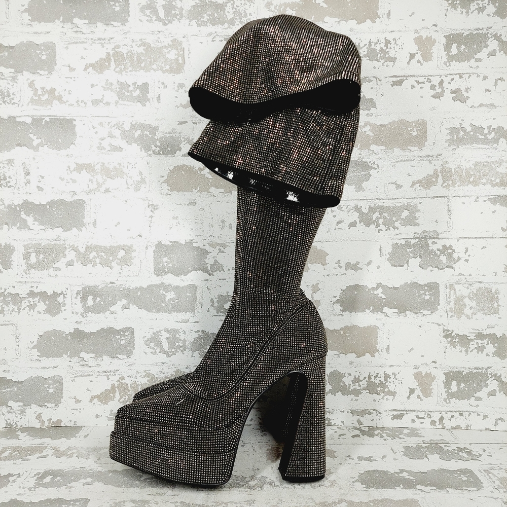 NEW Steve Madden Sultry Studded Platform Over the Knee Boots E714